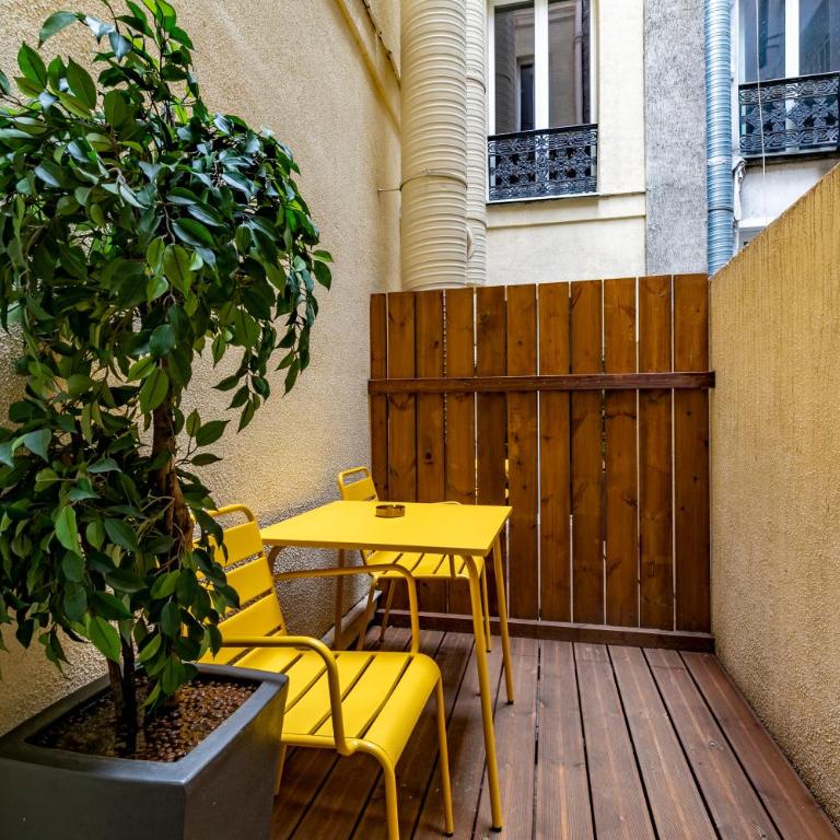 Maison Barbès - Chambre Double avec Patio - 3