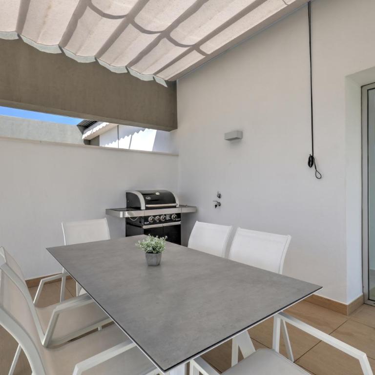 New Modern 3 Bed Apartment Puerto Banus - Apartamento de 3 dormitorios - 37