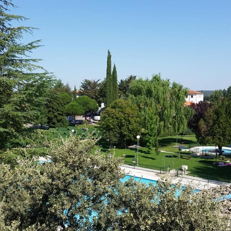 Apartamentos Baños de Ledesma - Two-Bedroom Apartment - 14