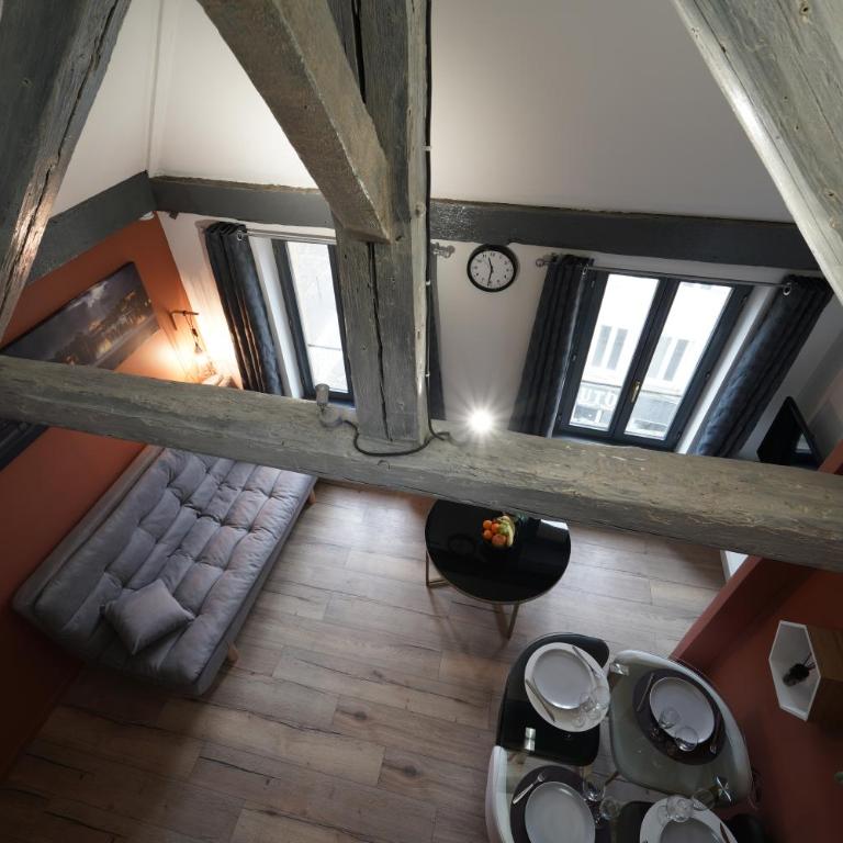 Duplex de charme au coeur historique de Metz - Appartement en Duplex - 6