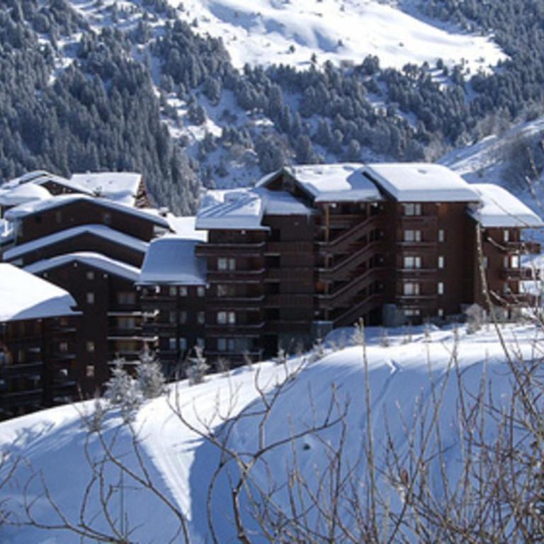 Ski in and Out 2-Bed Apartment in Meribel - Appartement - 2