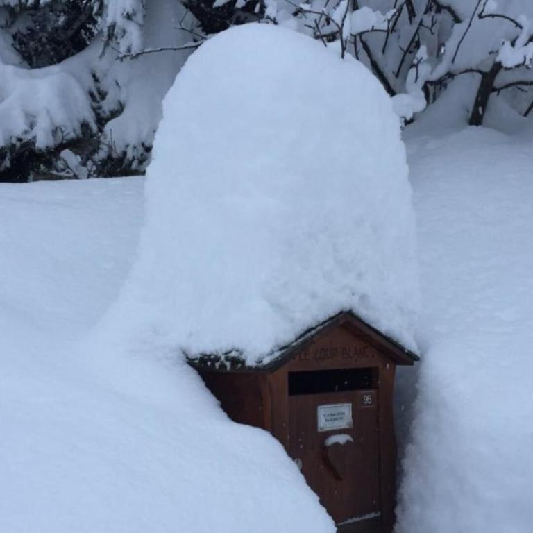 Ski in and Out 2-Bed Apartment in Meribel - Appartement - 7