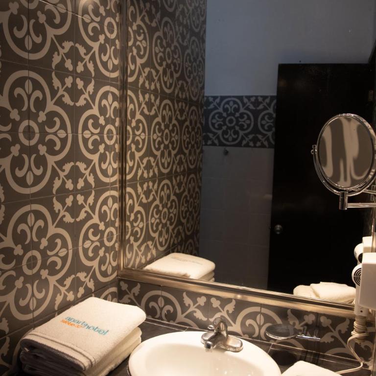 Aparthotel Siete 32 - Executive Suite - 11