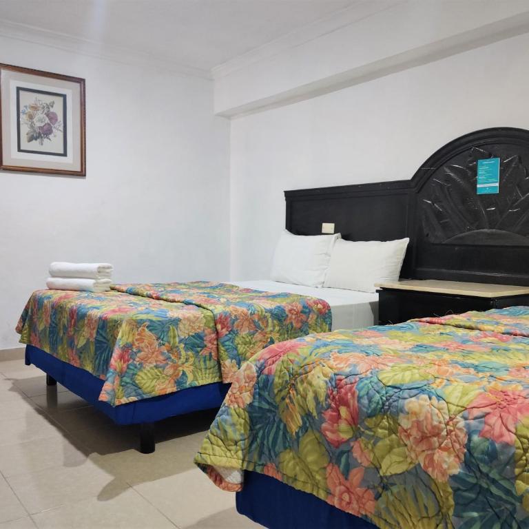 Hotel El Cid - Standard Family Room - 6