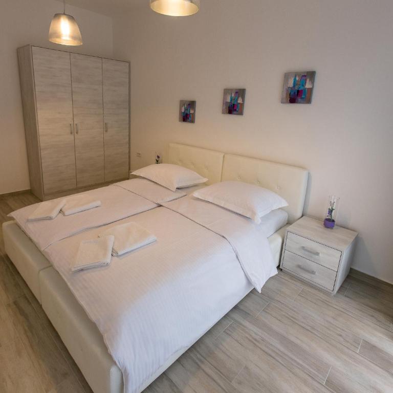 Apart Hotel Sea Fort - Apartman sa 2 Spavaće Sobe i Balkonom - 1
