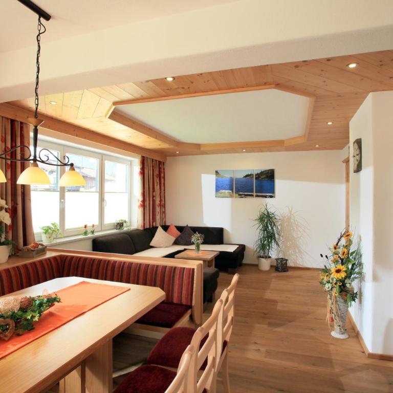 Appartements Hinterlechnerhof - Apartment - auf 2 Etagen - 1