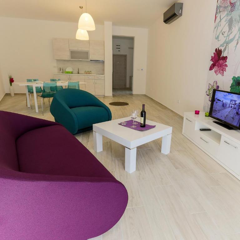 Apart Hotel Sea Fort - Apartman s 1 Spavaćom Sobom, Balkonom i Pogledom na Vrt - 1