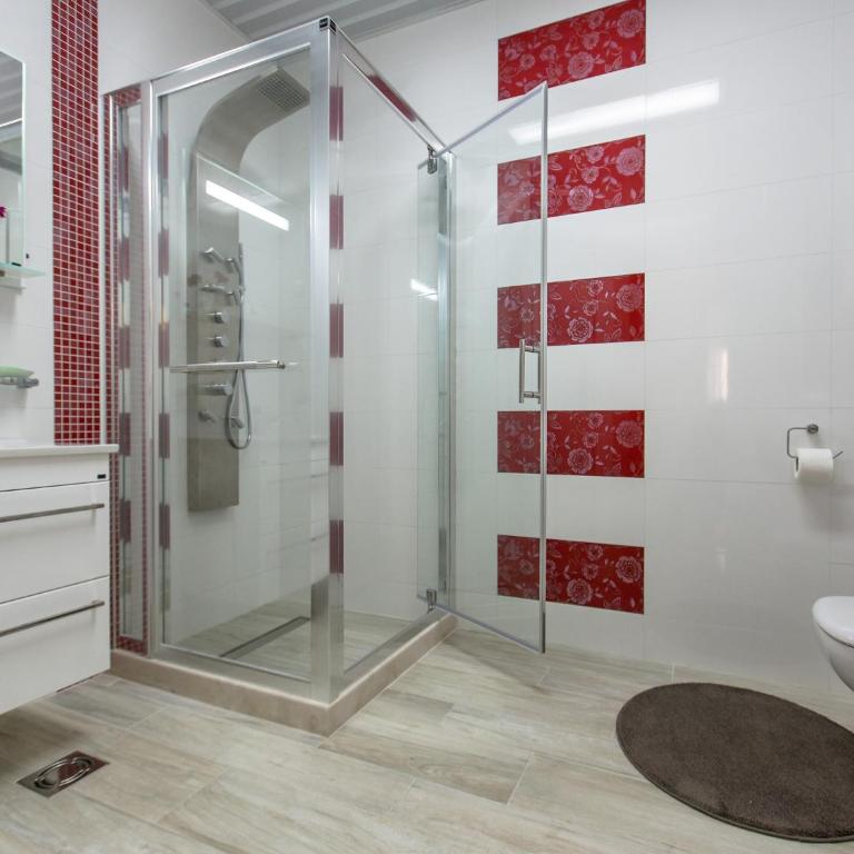 Apart Hotel Sea Fort - Apartman s 1 Spavaćom Sobom, Balkonom i Pogledom na Vrt - 2