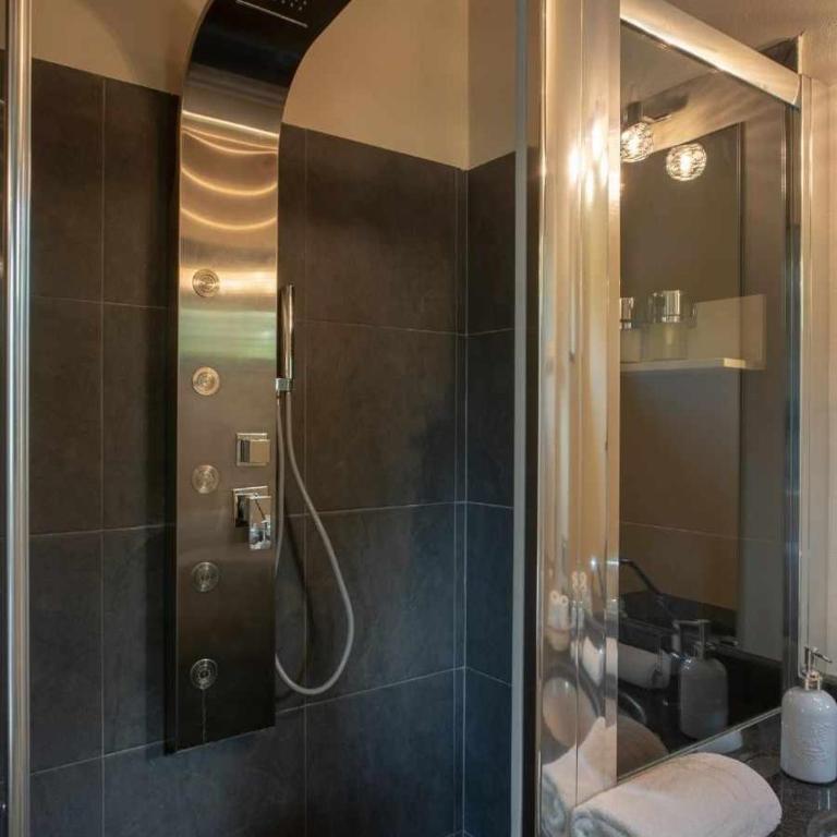 Alba Morus Bed & Breakfast, sentiti a casa nel cuore della Toscana - Camera Matrimoniale con Bagno Privato - 16