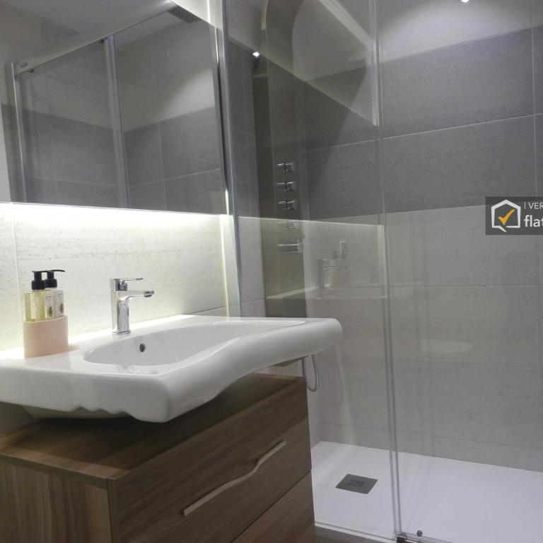 Apto Junquera - Two-Bedroom Apartment - 26