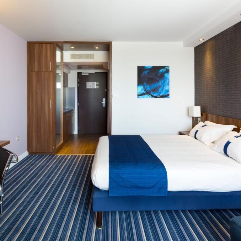 Holiday Inn Express Montpellier - Odysseum by IHG - Suite mit Queensize-Bett und Schlafsofa - 1