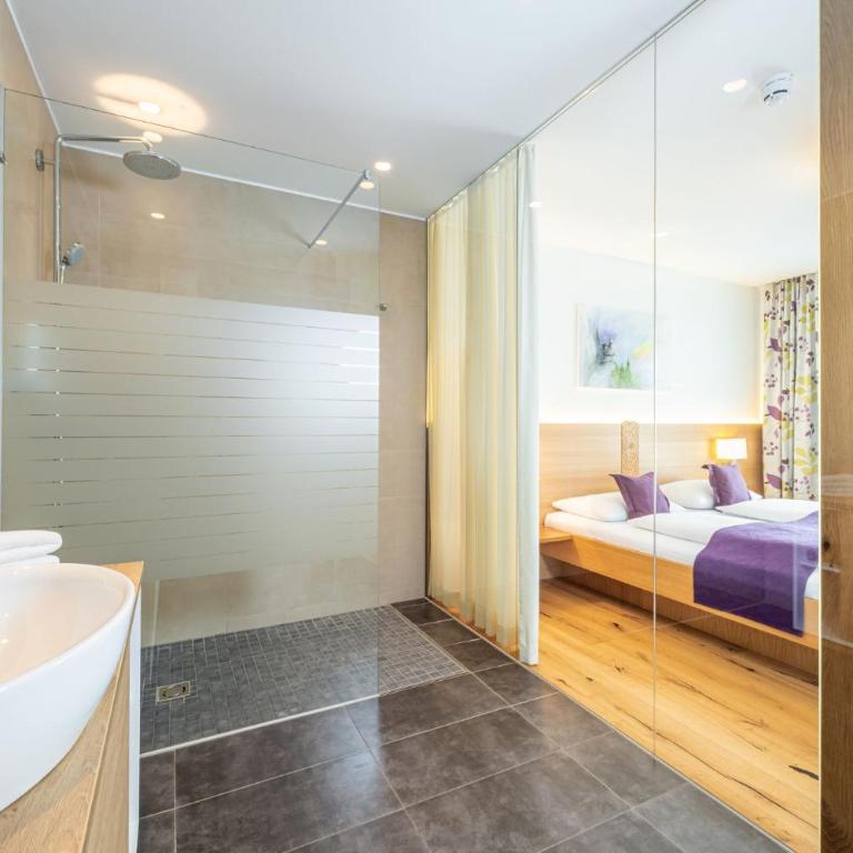 Hotel Loy - Suite with Balcony and Mountain View - 2