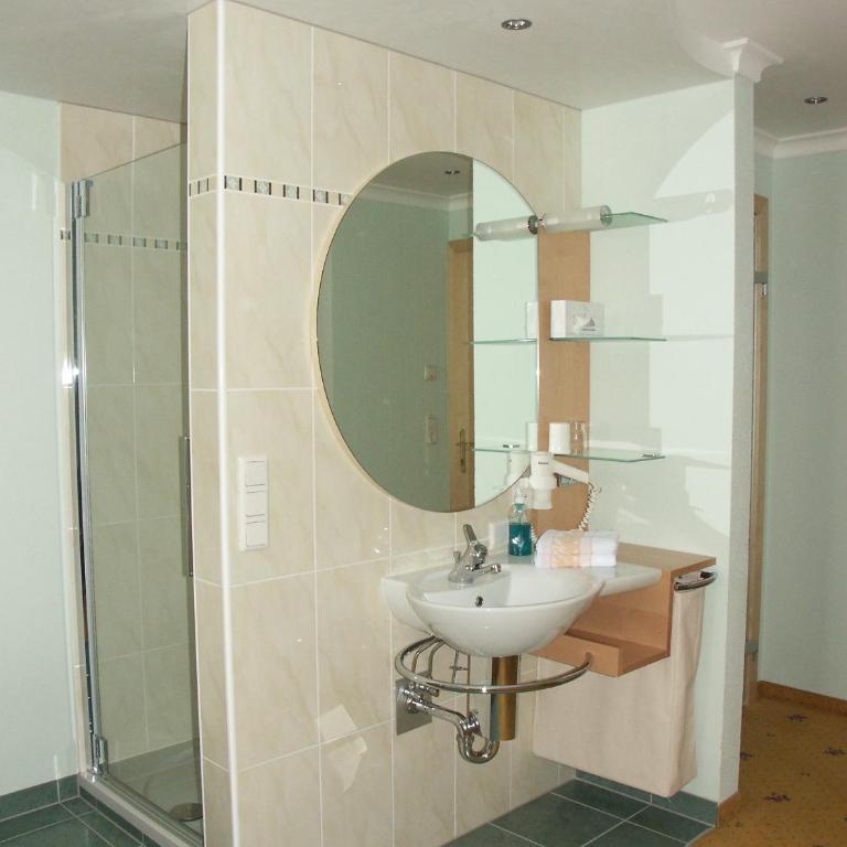 Hotel Alpina nature-wellness - Superior Doppelzimmer - 6