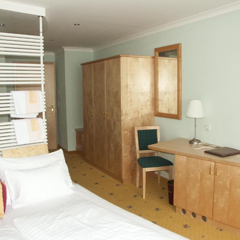 Hotel Alpina nature-wellness - Superior Doppelzimmer - 7