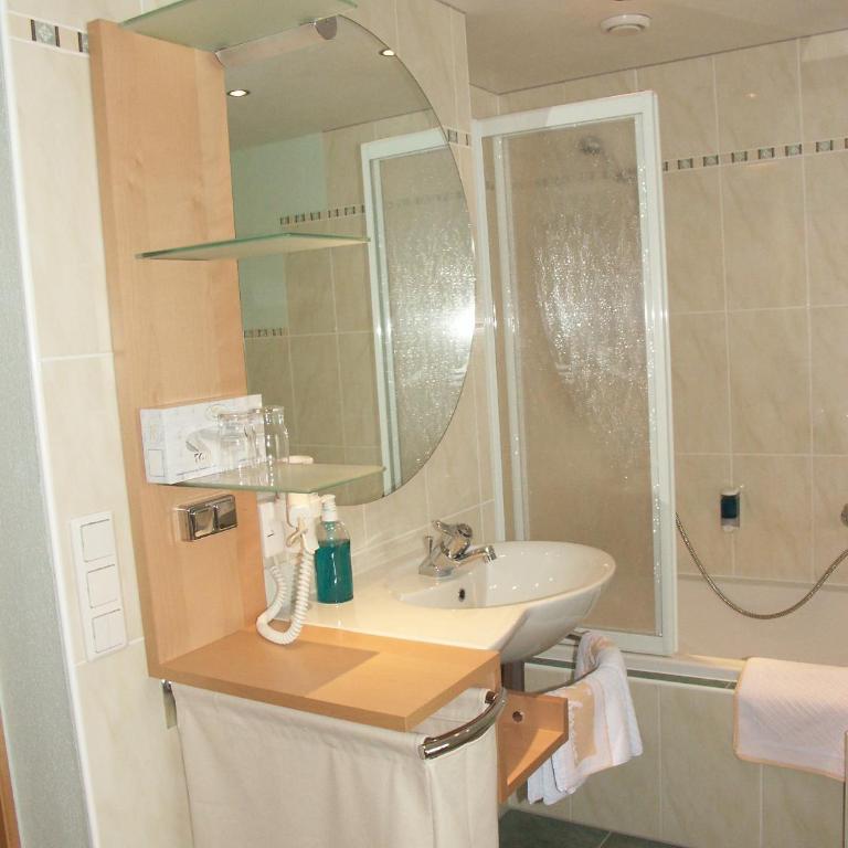 Hotel Alpina nature-wellness - Superior Doppelzimmer - 8