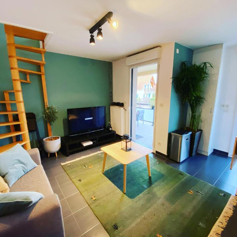 La Silberrunz - One-Bedroom Apartment - 1