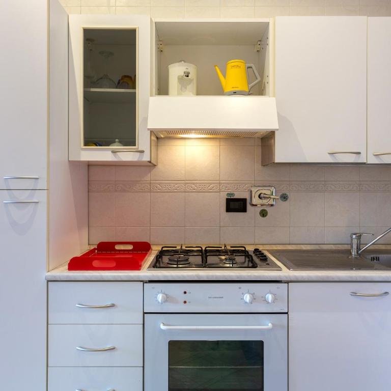 GuestHost - Bologna Santa Maria dei Servi Apartment x3 - Studio Apartment - 6