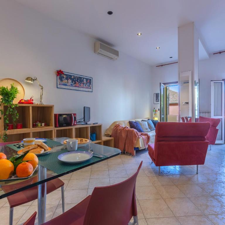 GuestHost - Bologna Santa Maria dei Servi Apartment x3 - Studio Apartment - 2