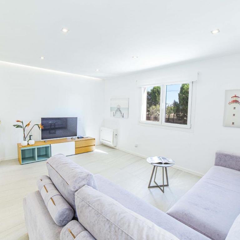 Villa Mariona - Villa with Private Pool - 8
