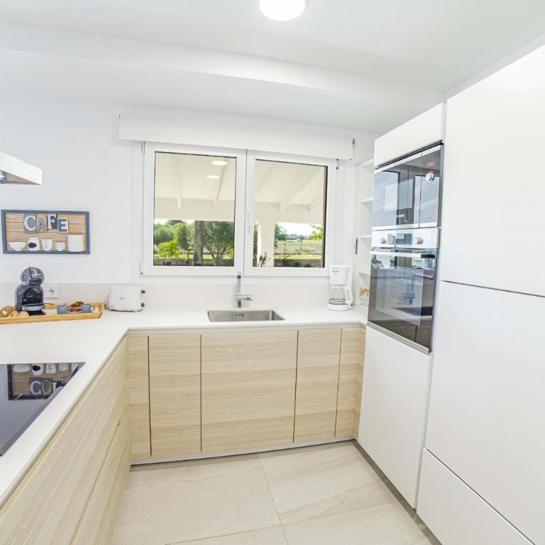 Villa Mariona - Villa with Private Pool - 12