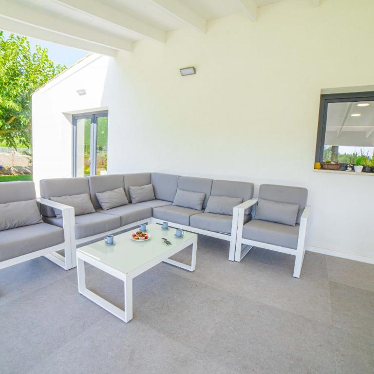 Villa Mariona - Villa with Private Pool - 4