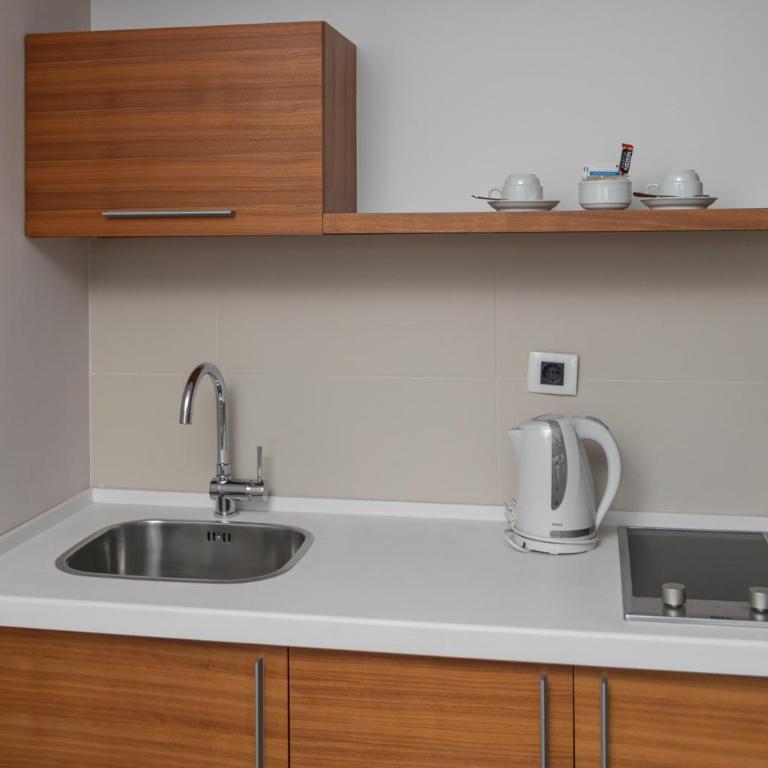 Hotel Aurel - Studio Apartment - 6