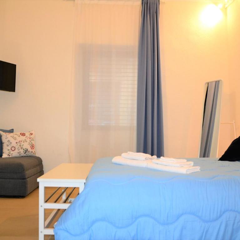 Suite Caronda - One-Bedroom House - 13