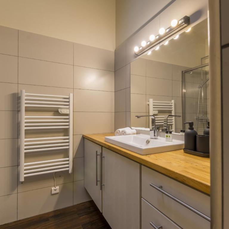 My Hotel Peyrou - Premiere conciergerie - Appartement - Vue sur Jardin - 8