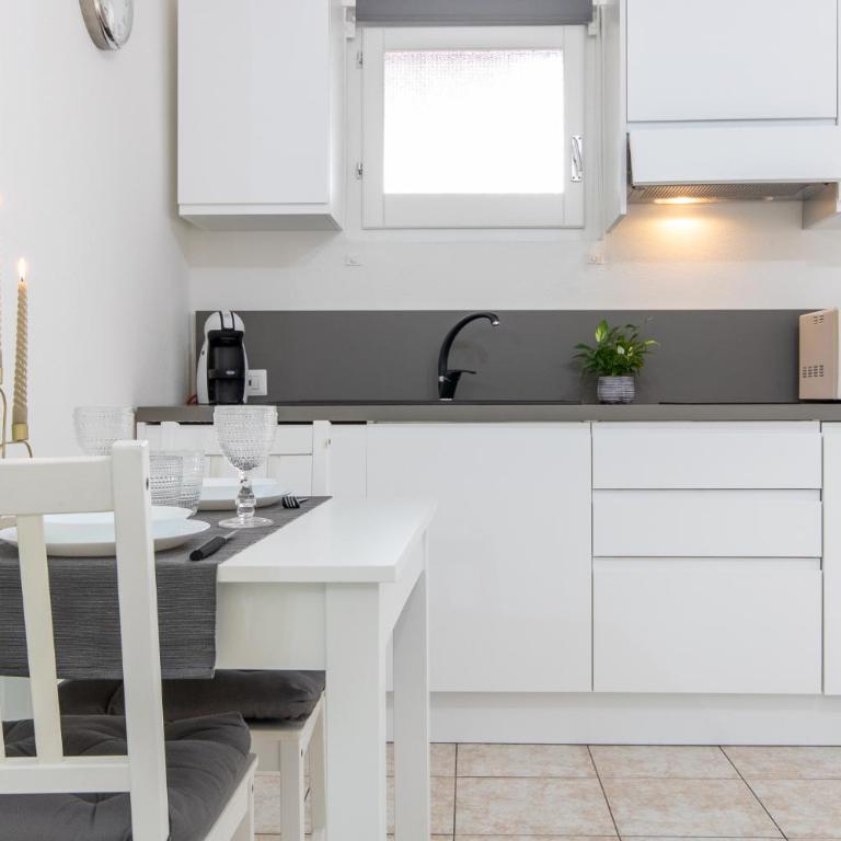 Tiny House in Cagliari - Studio - 10