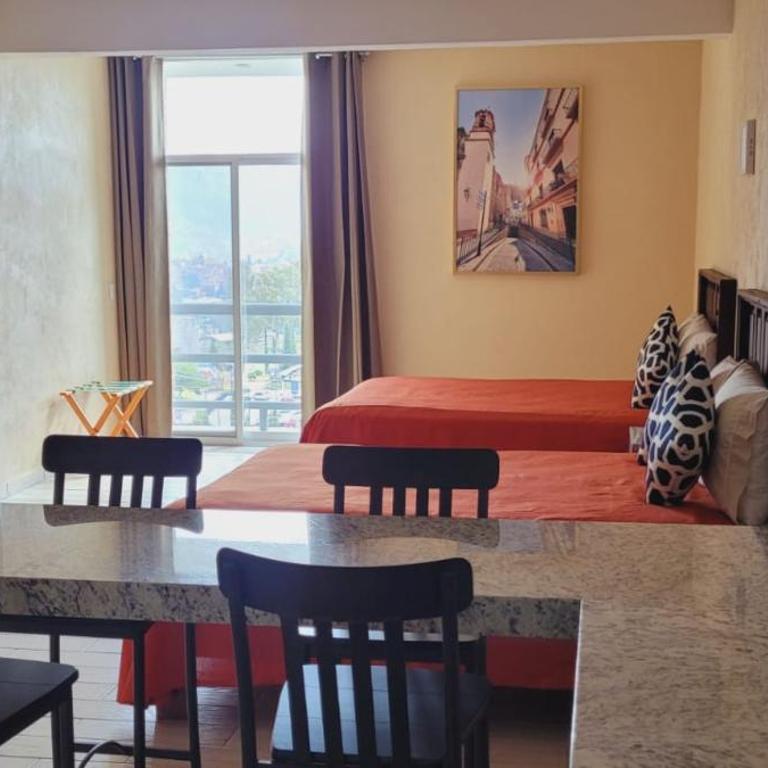 Hotel Camino de Piedra - Suite with City View - 2