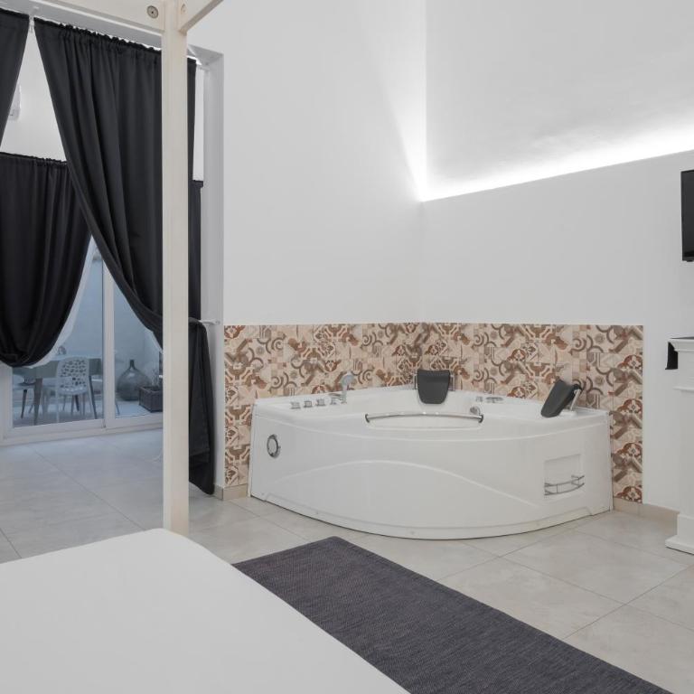 Ada Suites & Spa - Suite Queen - 2