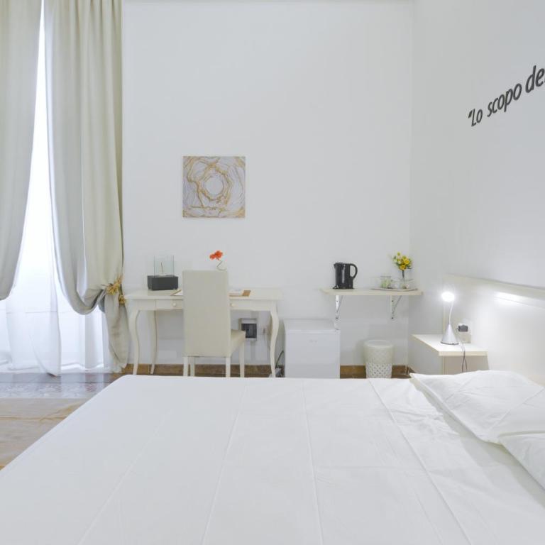 Ada Suites & Spa - Camera Matrimoniale Deluxe (2 Adulti + 1 Bambino) - 3