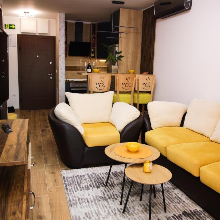 Avenija - One-Bedroom Apartment - 5