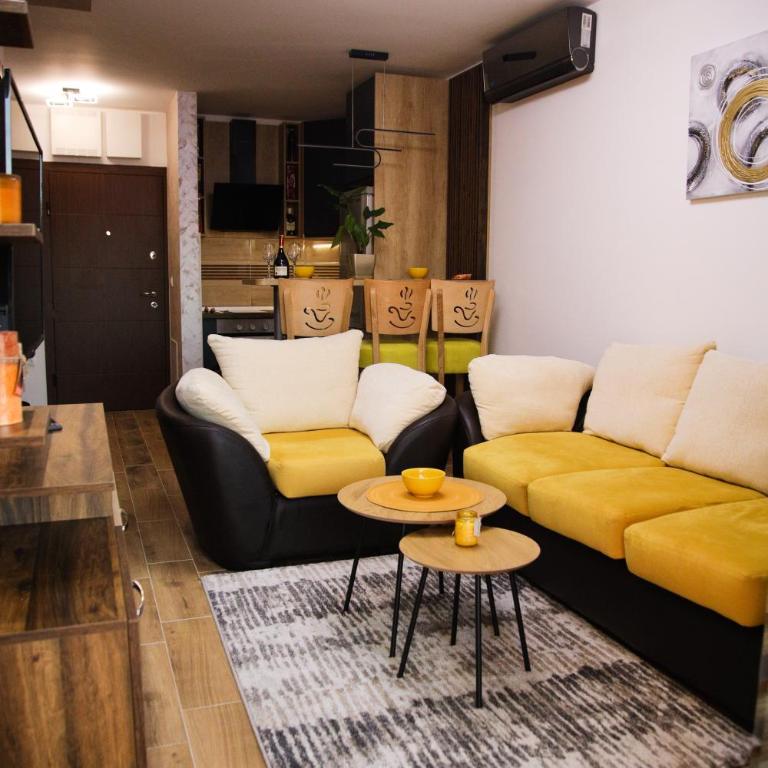 Avenija - One-Bedroom Apartment - 41