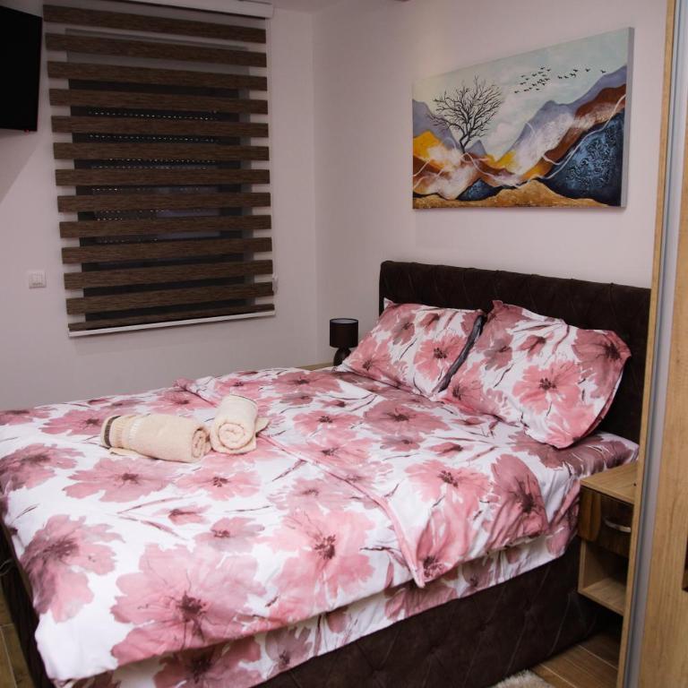 Avenija - One-Bedroom Apartment - 45