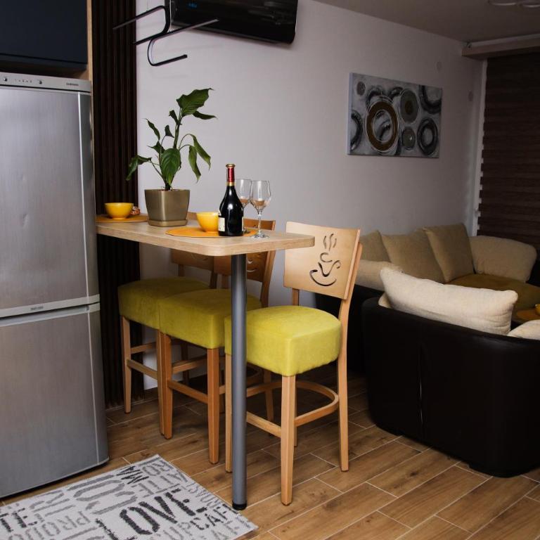 Avenija - One-Bedroom Apartment - 91