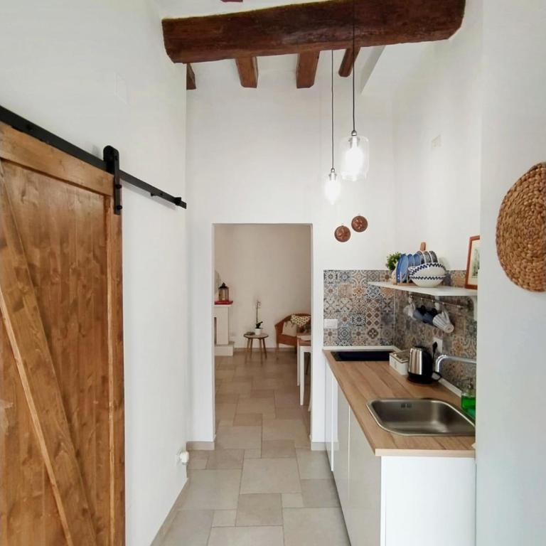 Casa Albicocca - In The Heart Of The Old Town - One-Bedroom Apartment - 14