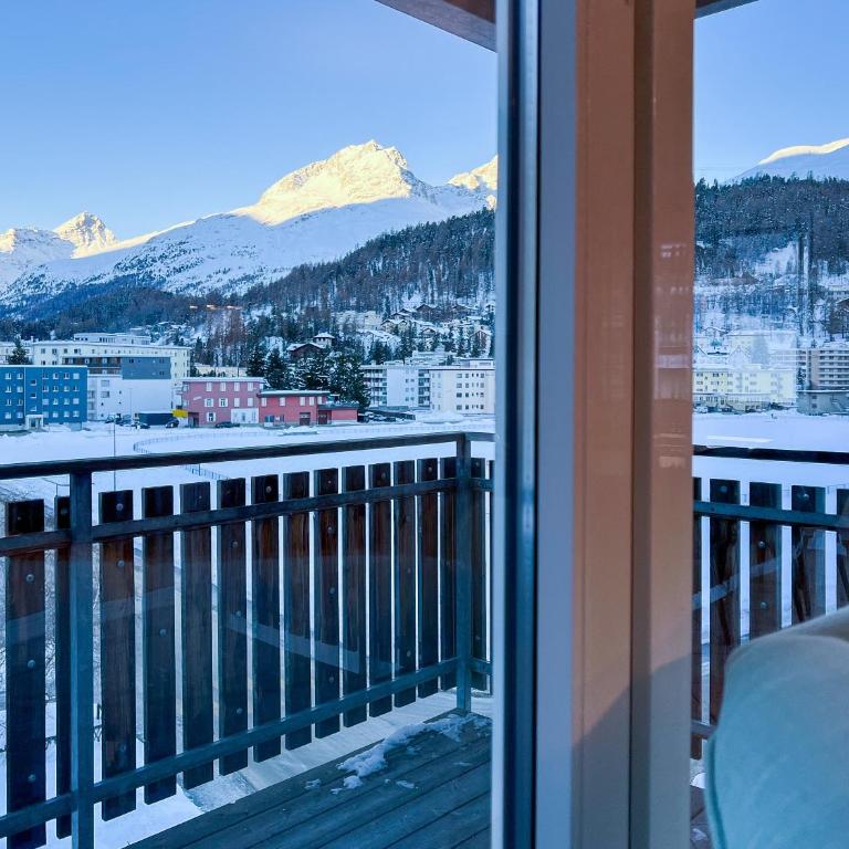 swissme - 100qm - ÖV inklusive - 2 Bäder - Parkplatz - Balkon - Apartment mit 3 Schlafzimmern - 17