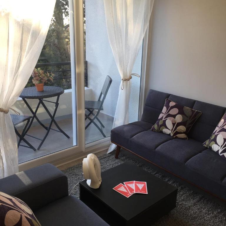 Condominio Robles camino al volcan - Apartamento de 2 dormitorios - 1