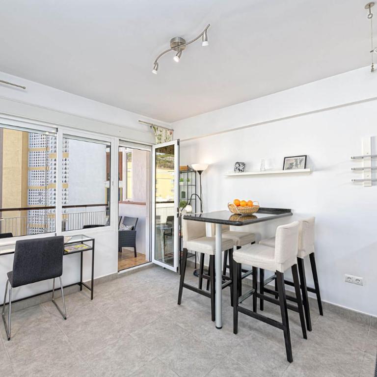 Martinez Virel Beach Apartment in Malaga by Solaga Holiday Homes - Apartamento con vistas al mar - 11