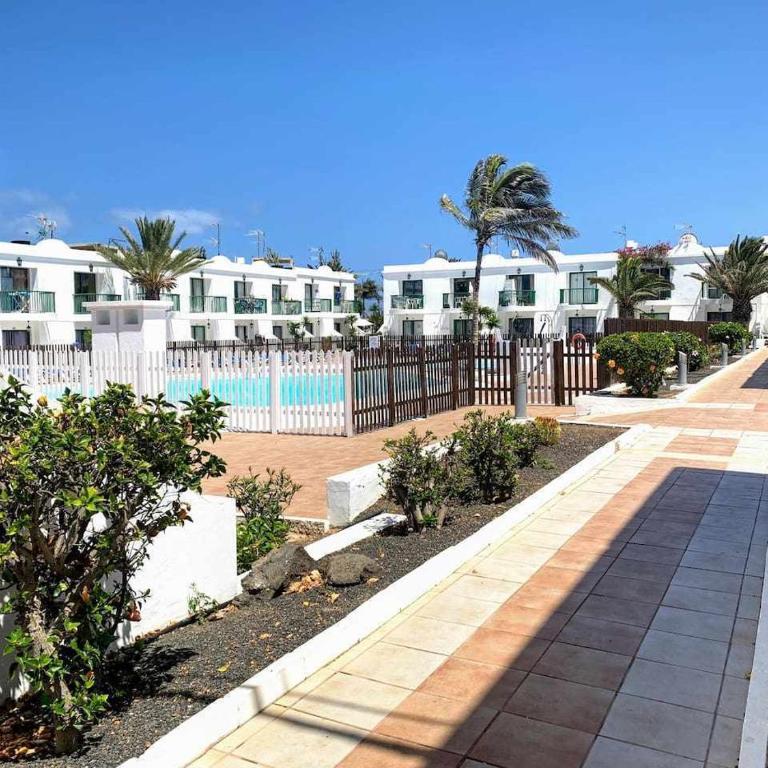 Holiday Corralejo iRent Fuerteventura - Apartamento con vistas a la piscina - 12