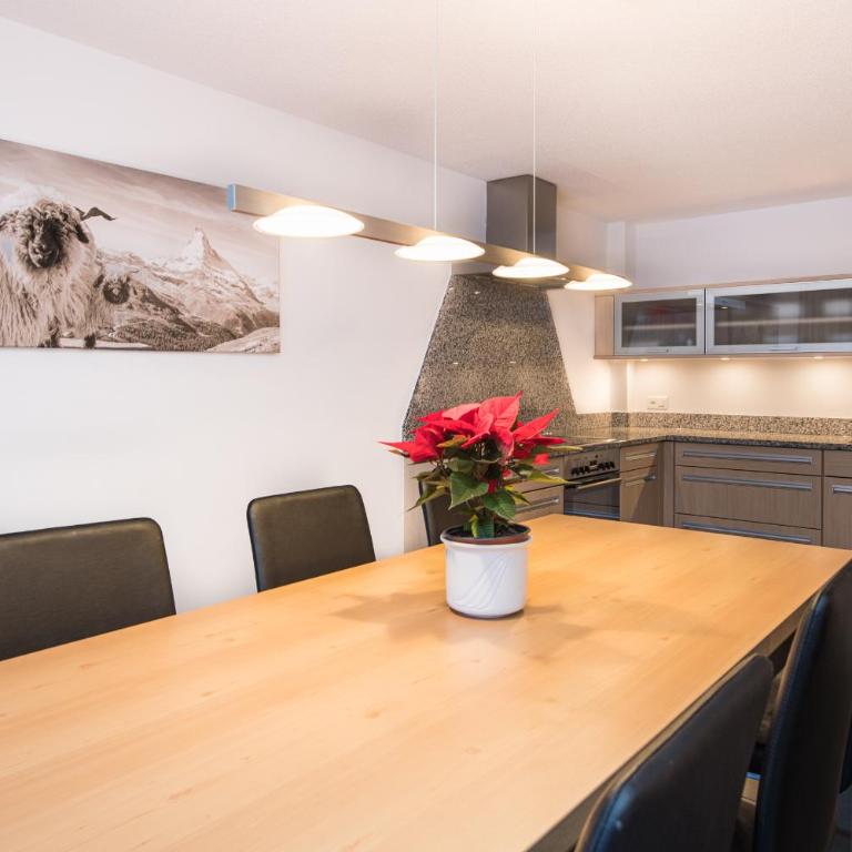 Ferienhaus Matterhorngruss - Apartment mit 3 Schlafzimmern - 5