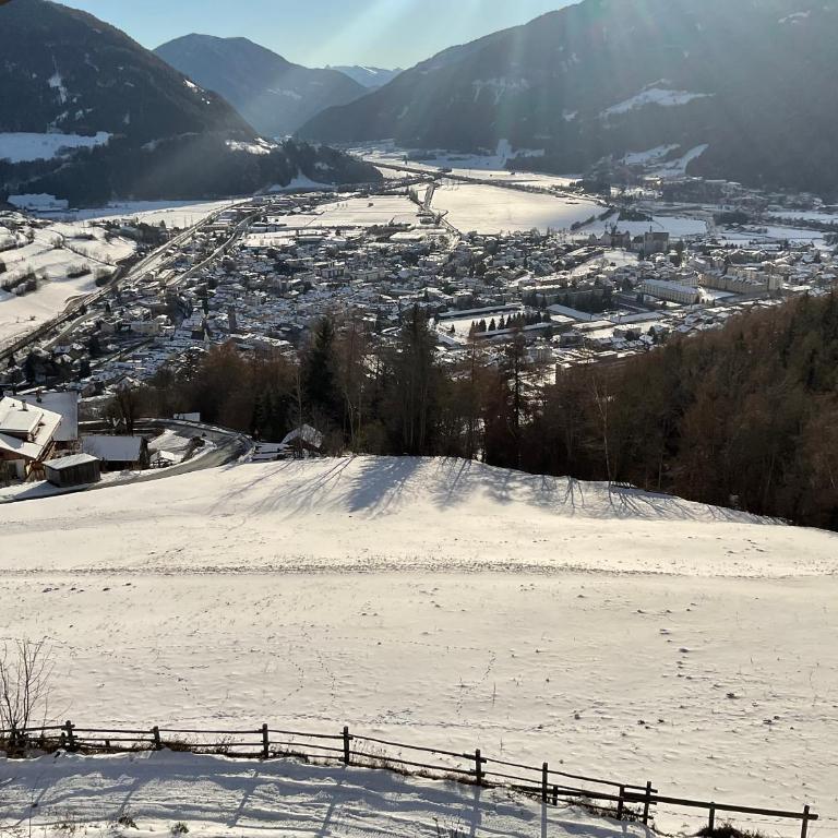 Alpenblick Bed & Breakfast - Familienzimmer (2 Erwachsene + 4 Kinder) - 11