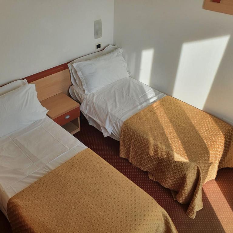 Hotel Tilmar - Camera Matrimoniale Economy - 3