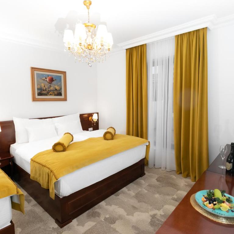 Hotel Integra Banja Luka - Klasična Trokrevetna Soba - 1