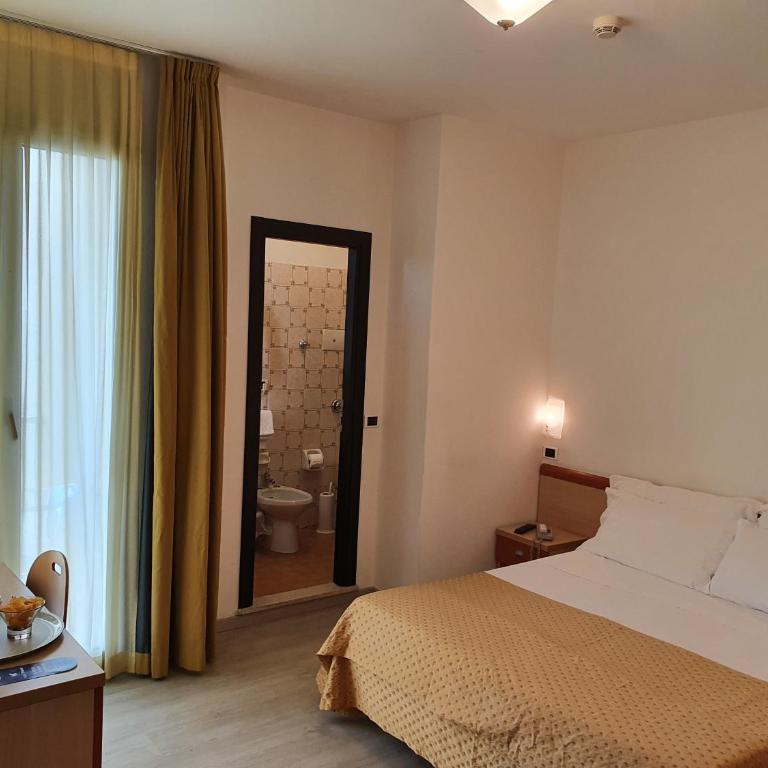 Hotel Tilmar - Camera Matrimoniale/Doppia con Letti Singoli con Vista Mare Laterale - 7