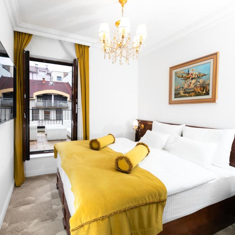 Hotel Integra Banja Luka - Superior Dvokrevetna Soba sa Zasebnim Krevetima i Balkonom - 2