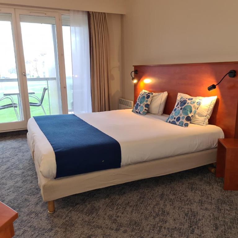 The Originals Boutique, Hôtel Admiral's, Les Sables-d'Olonne - Chambre Confort avec Vue sur le Port - 1