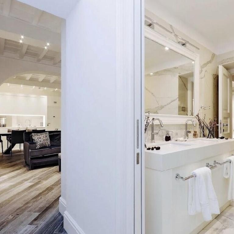 Reale Luxury Home - Two-Bedroom House - 26