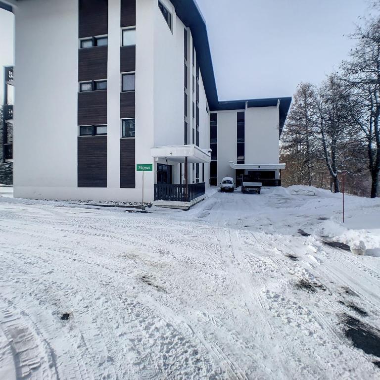 3 Pièces 6/8 Pers proche centre Carroz (MU0001) - Appartement - 3